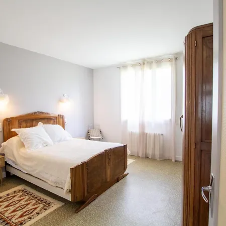 Сasa de vacaciones Maison Spacieuse Avec Jardin, Billard Et Proche Base Nautique - 6 Pers. - Fr-1-616-376 Payzac (Dordogne)